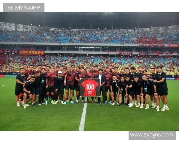 成都足球队的崛起与荣耀揭秘探索他们背后的力量与激情 成都足球队的崛起与荣耀揭秘探索他们背后的力量与激情